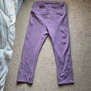 Lulu cropped leggings!